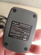 Vintage digital camera Sanyo VPC-E760 front view with 3x zoom lens – detail 11