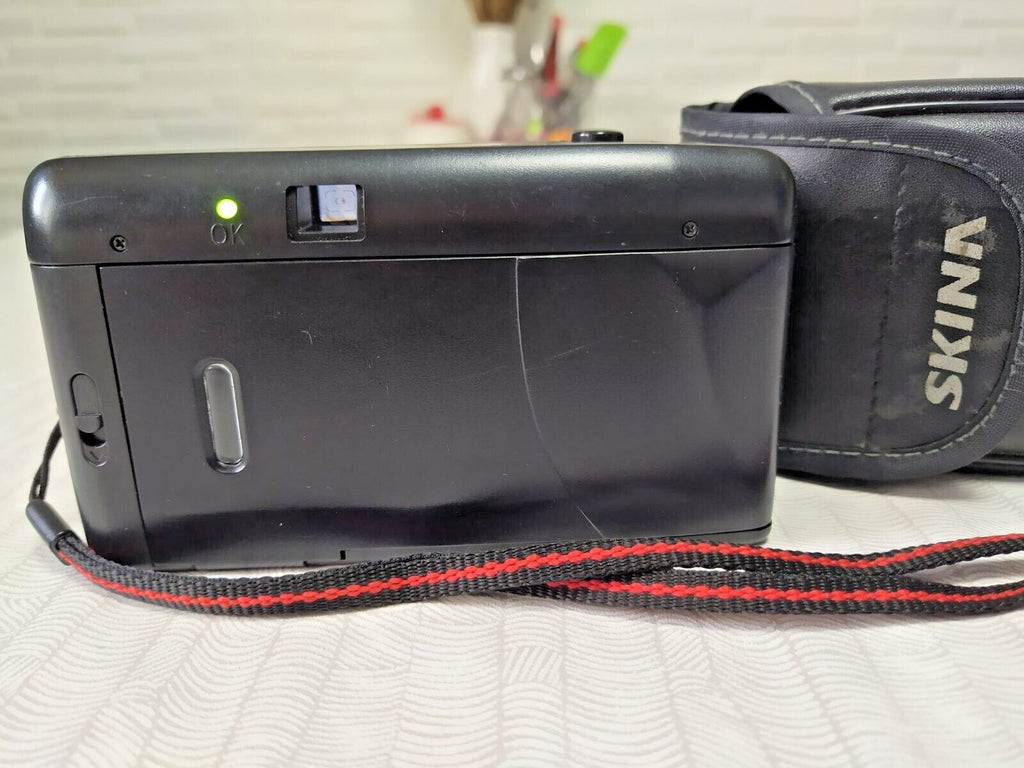 Vintage Skina focus free compact camera with built-in auto flash – detail 5