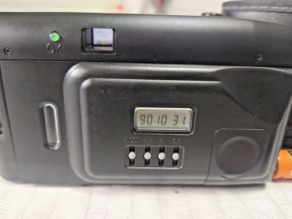 Vintage Skina compact camera with auto flash and red-eye reduction – detail 5