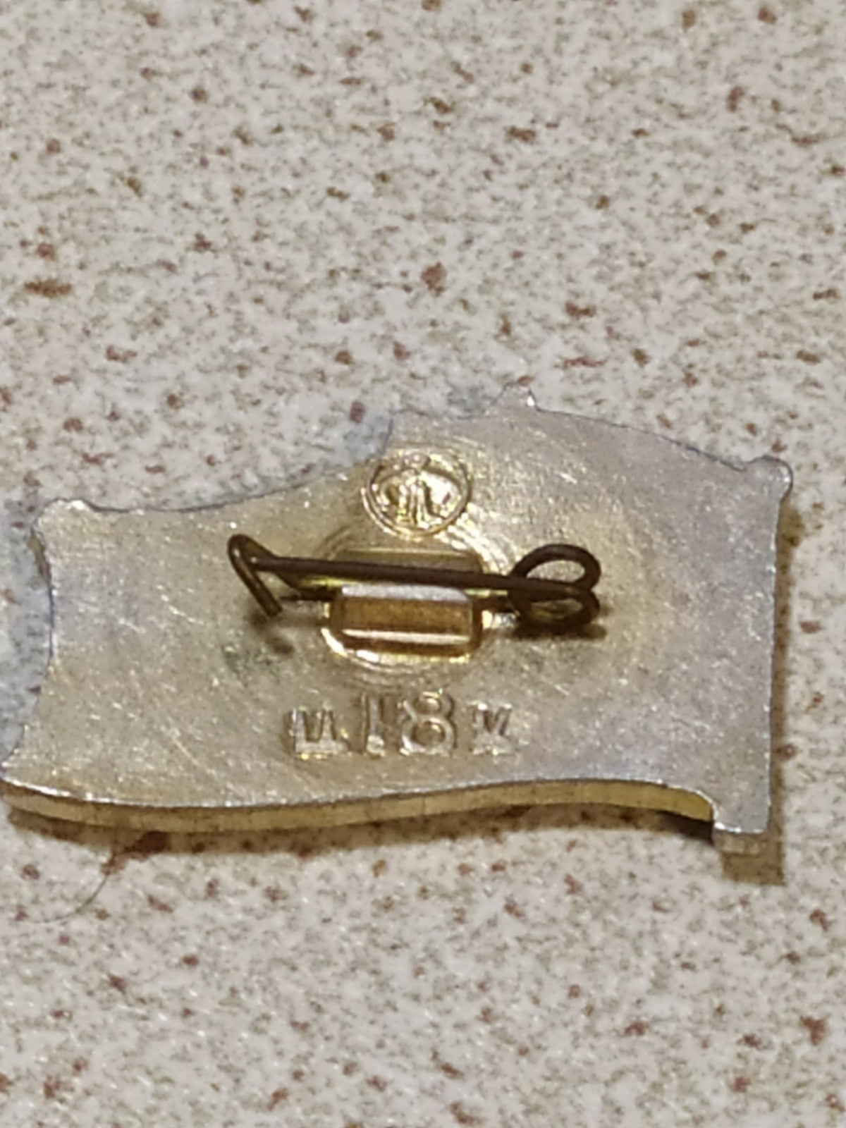 USSR flag badge dated 1917-1977 on a plain background – detail 5