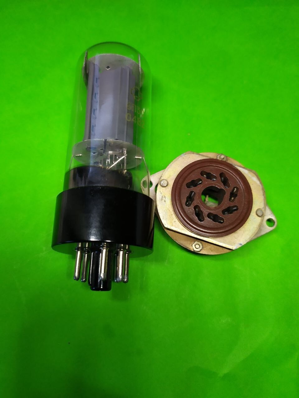 6L6 equivalent tube with 0482 date code, April 1982 – detail 12