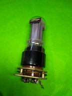 Vintage radio tubes: 6P3S beam power tetrode, glass and getter view – detail 5