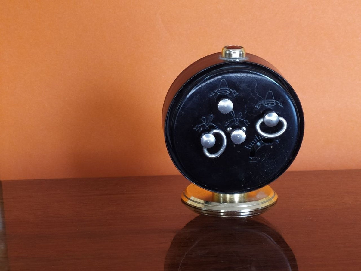 Vintage Slava desk clock dial marked 11 Jewels and Made in USSR – detail 5
