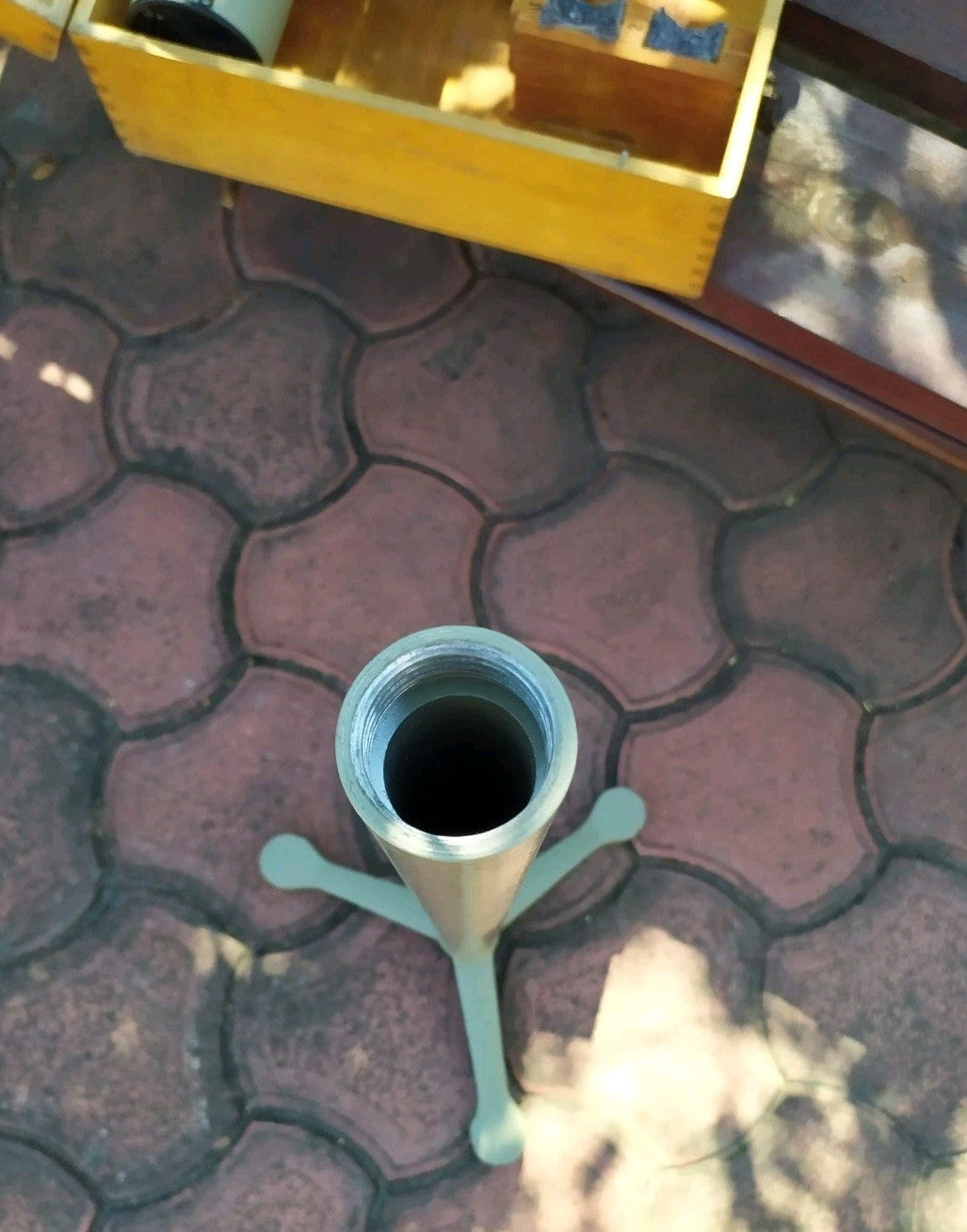 ALKOR Newtonian telescope tube with mirror visible inside – detail 5