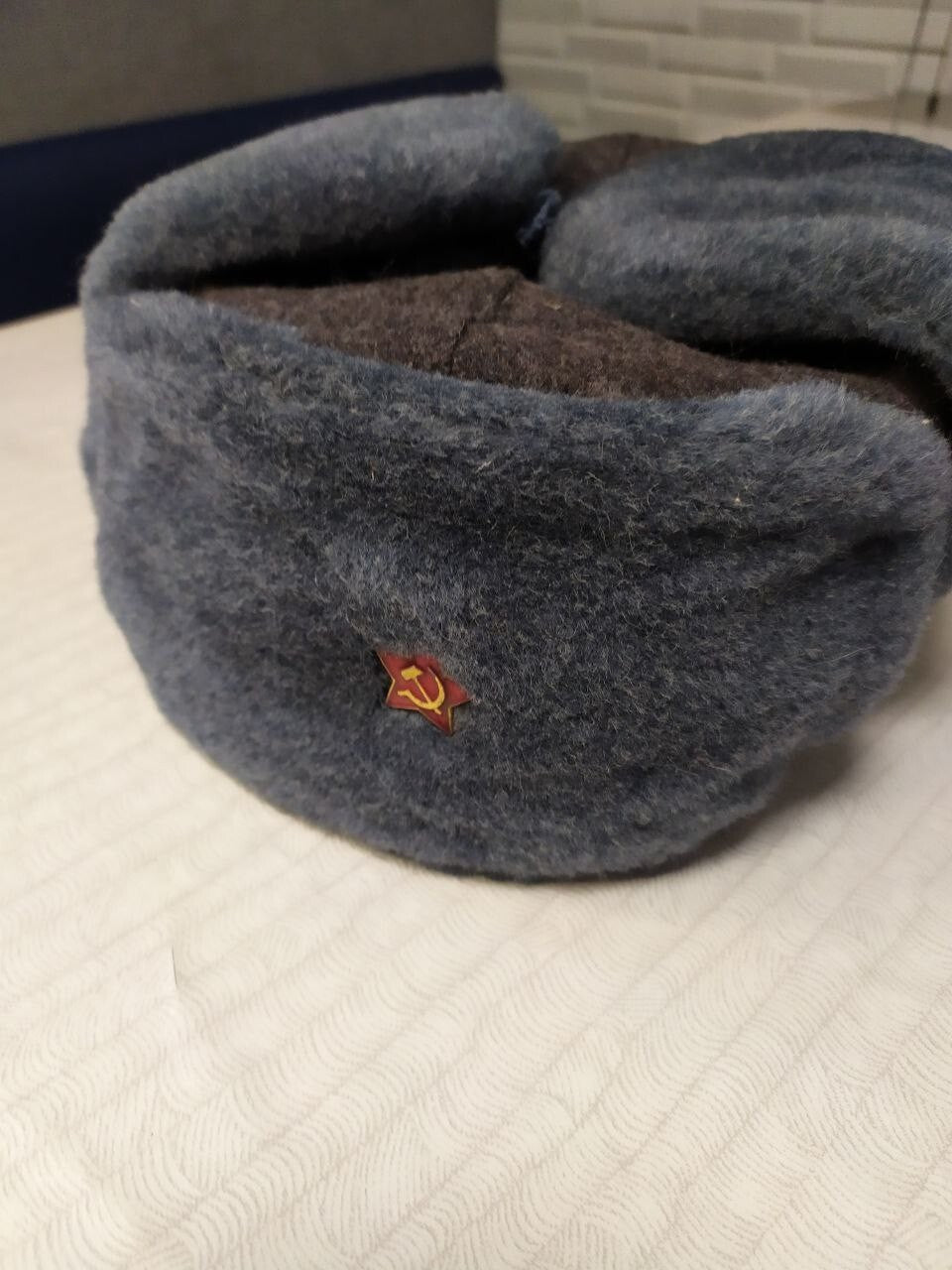 Soviet army ushanka hat in gray faux fur with red enamel star cockade, size 58