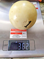 68mm billiard ball on a scale showing 362 grams – detail 9