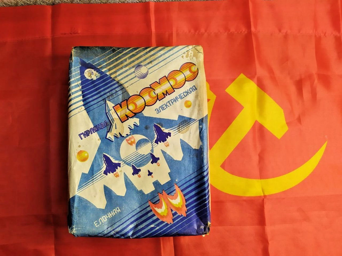 Original box of the Kosmos Christmas garland, new old stock