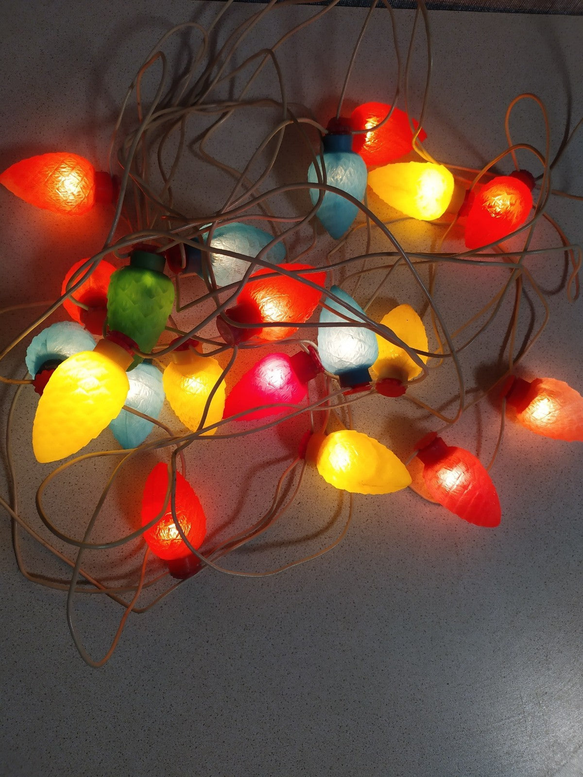 Vintage Soviet garland pine cone lights in red, yellow, blue, green and pink – detail 5