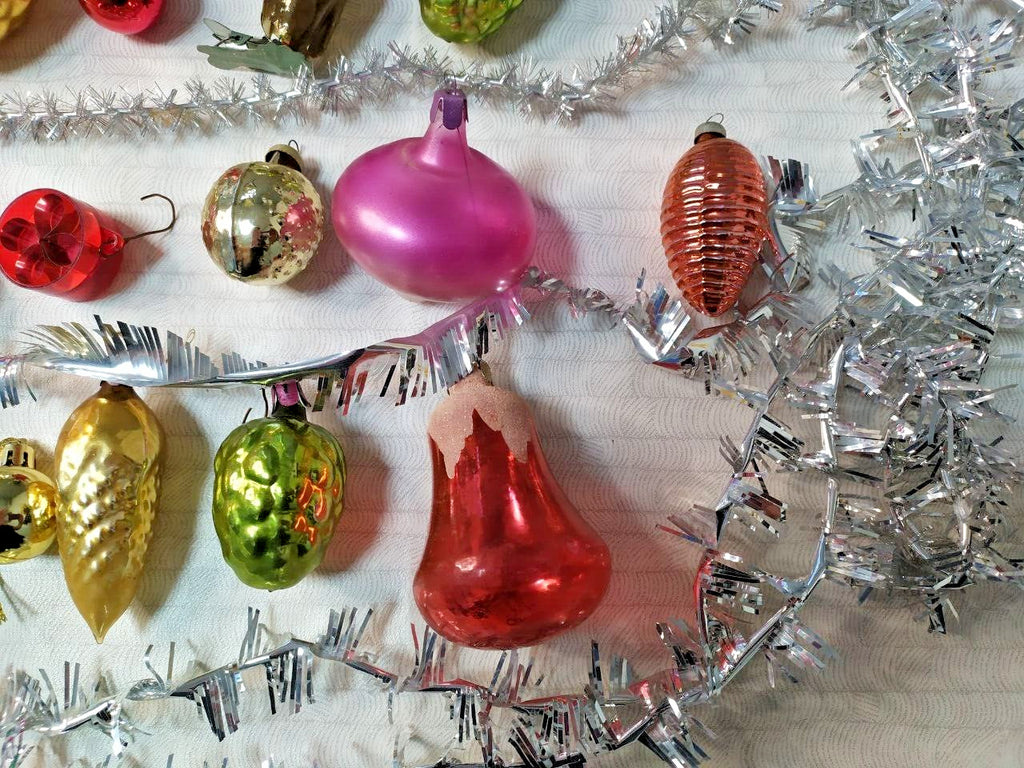 Russian Christmas ornaments, glass tree toys from the 1980s – detail 9