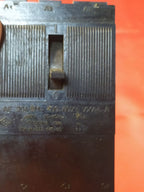 Soviet industrial 3-pole circuit breaker weighing approx. 768 g