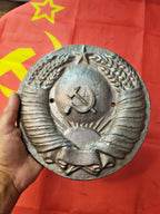 Cast metal Soviet crest showing two mounting holes on the sides – detail 12
