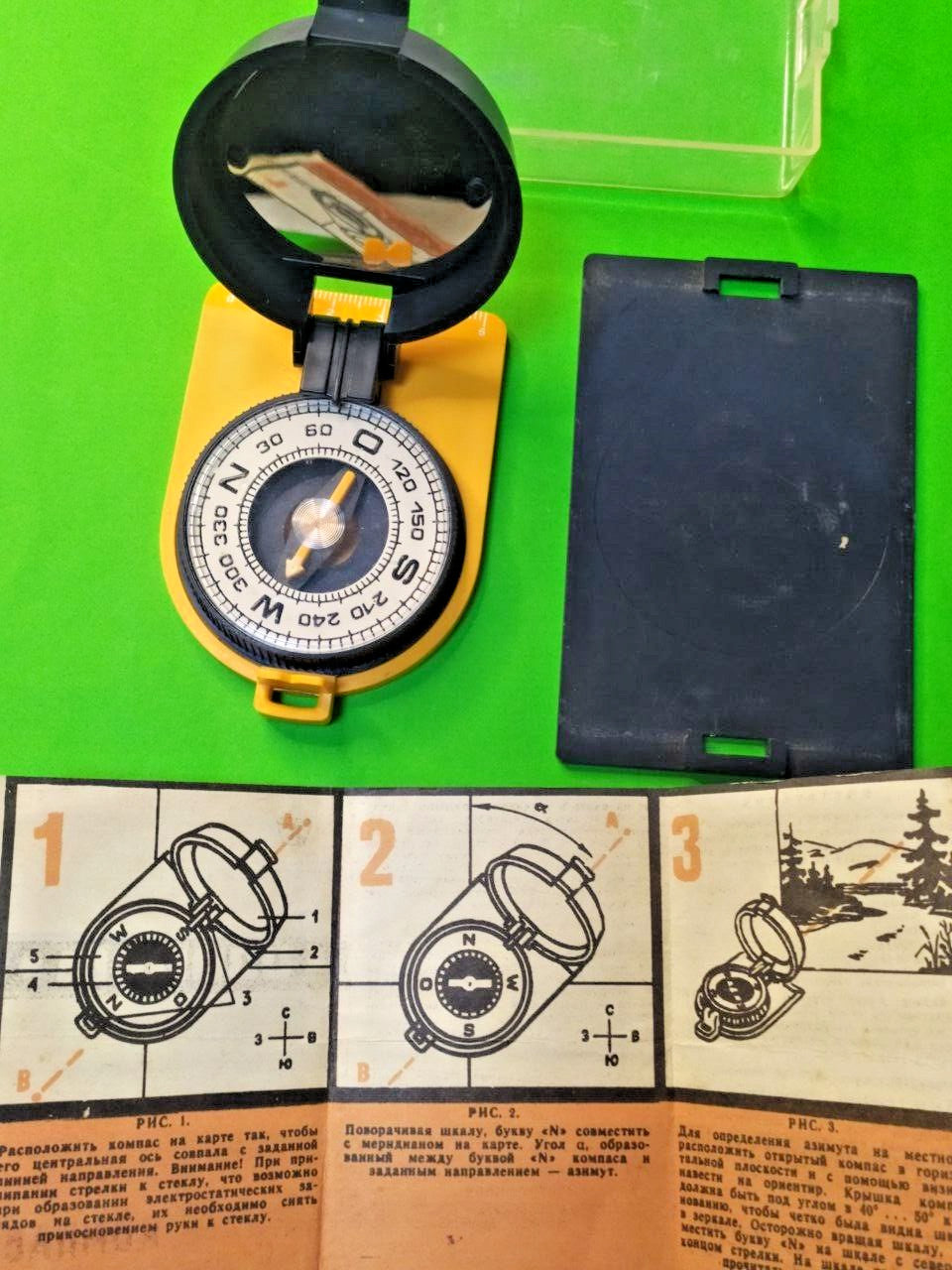 Azimut sighting compass with clear plastic case and paper manual – detail 5