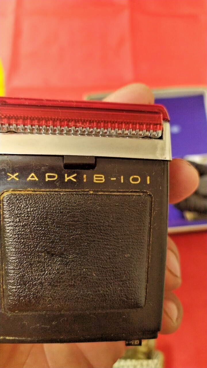 Kharkiv rotary electric shavers from the Ukrainian SSR with coiled cords – detail 12