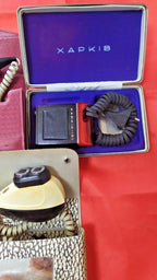 Group of five Soviet shavers with hard shell and soft vinyl travel cases – detail 7