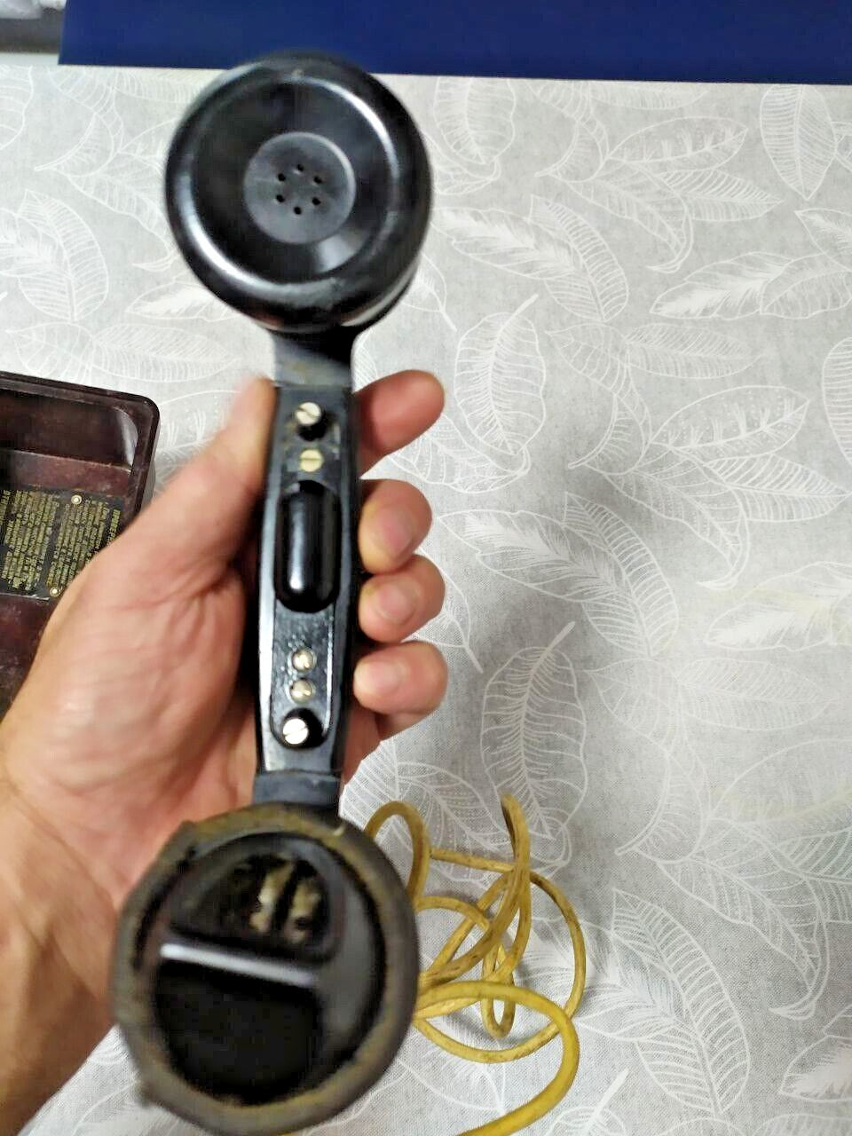 Military field phone TAI-43 with wiring diagram inside the lid – detail 5