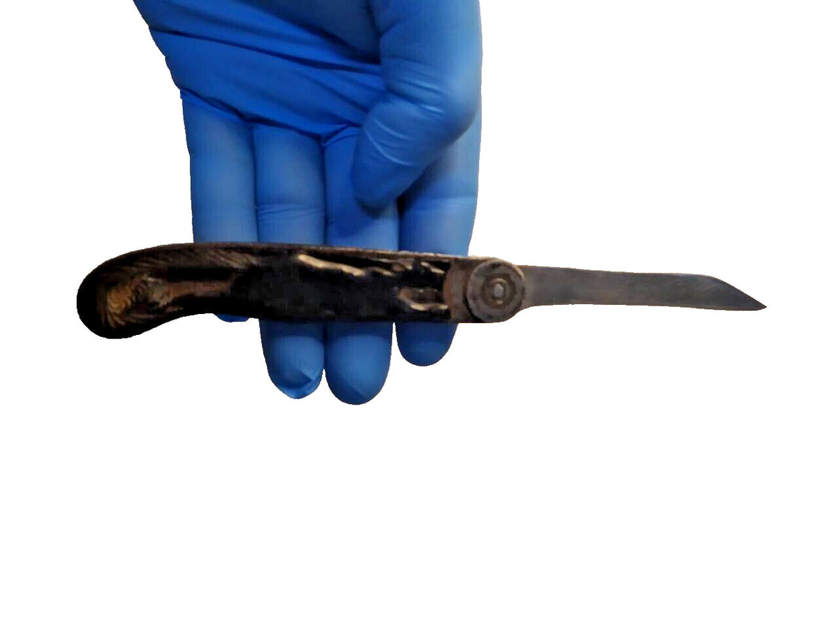 Belka folding pocket knife handle with raised squirrel image on both sides – detail 8