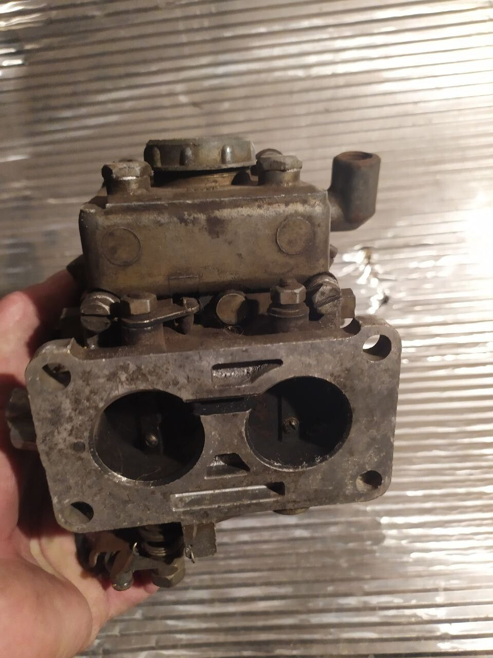 GAZ-24 Volga carburetor, uncleaned and untested