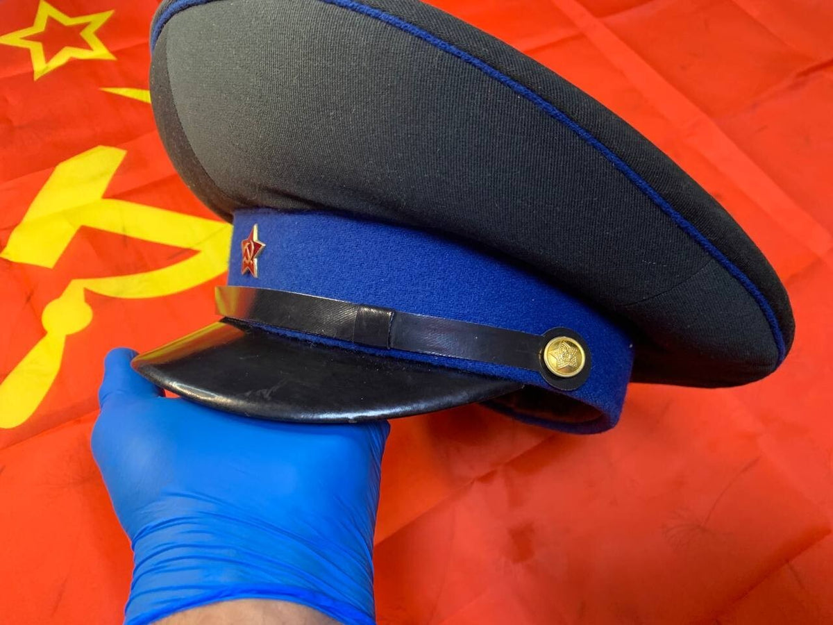Soviet peaked cap cockade with red star, hammer and sickle – detail 11