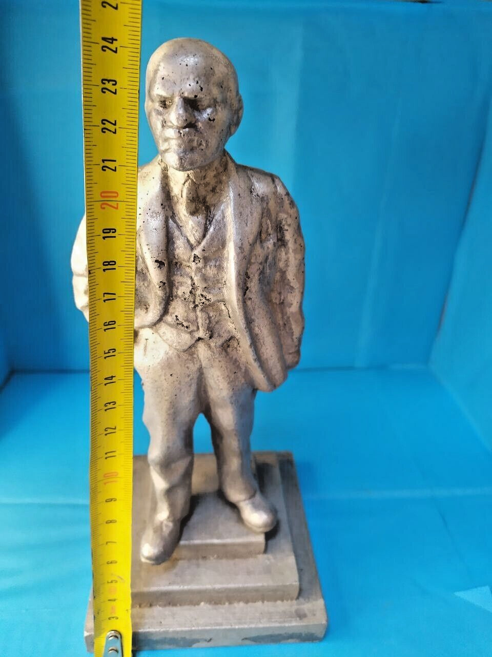 Soviet sculpture base with heavy-duty bolt fastening – detail 12