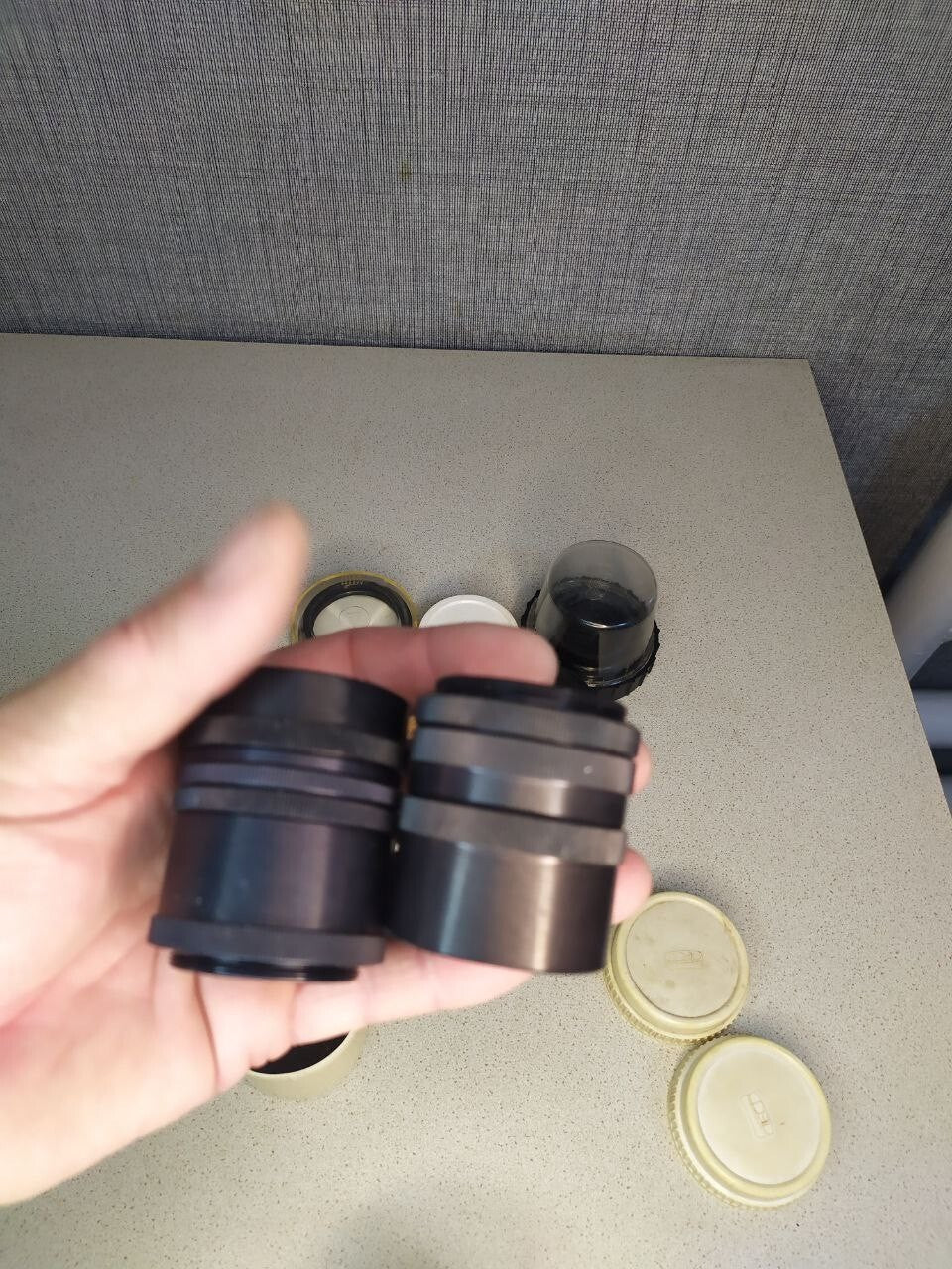 Green and cross-effect filters with original plastic cases – detail 6