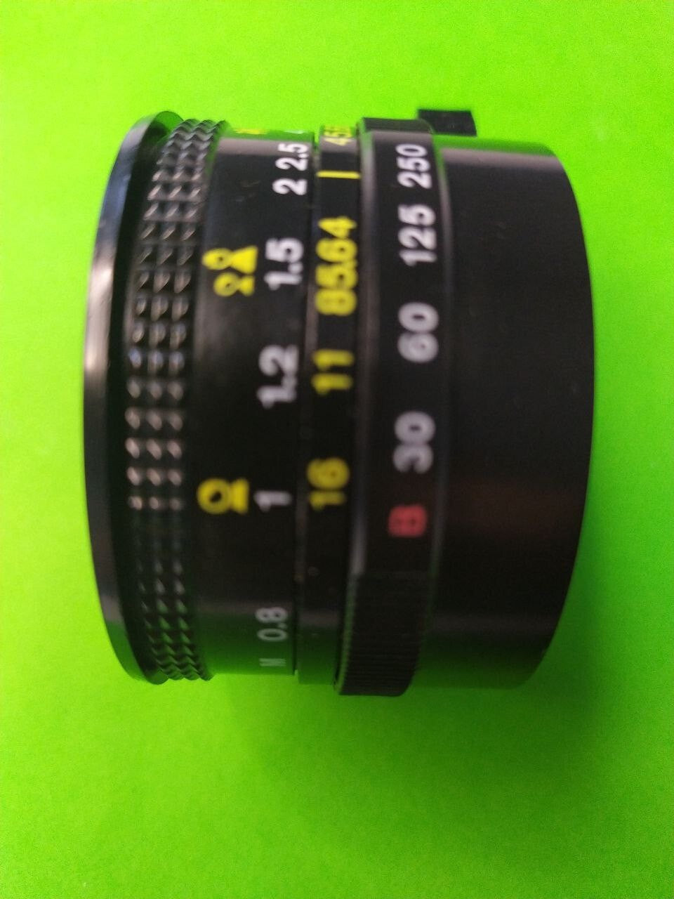 Triplet 69-3 40mm lens front element, clean and clear glass – detail 11
