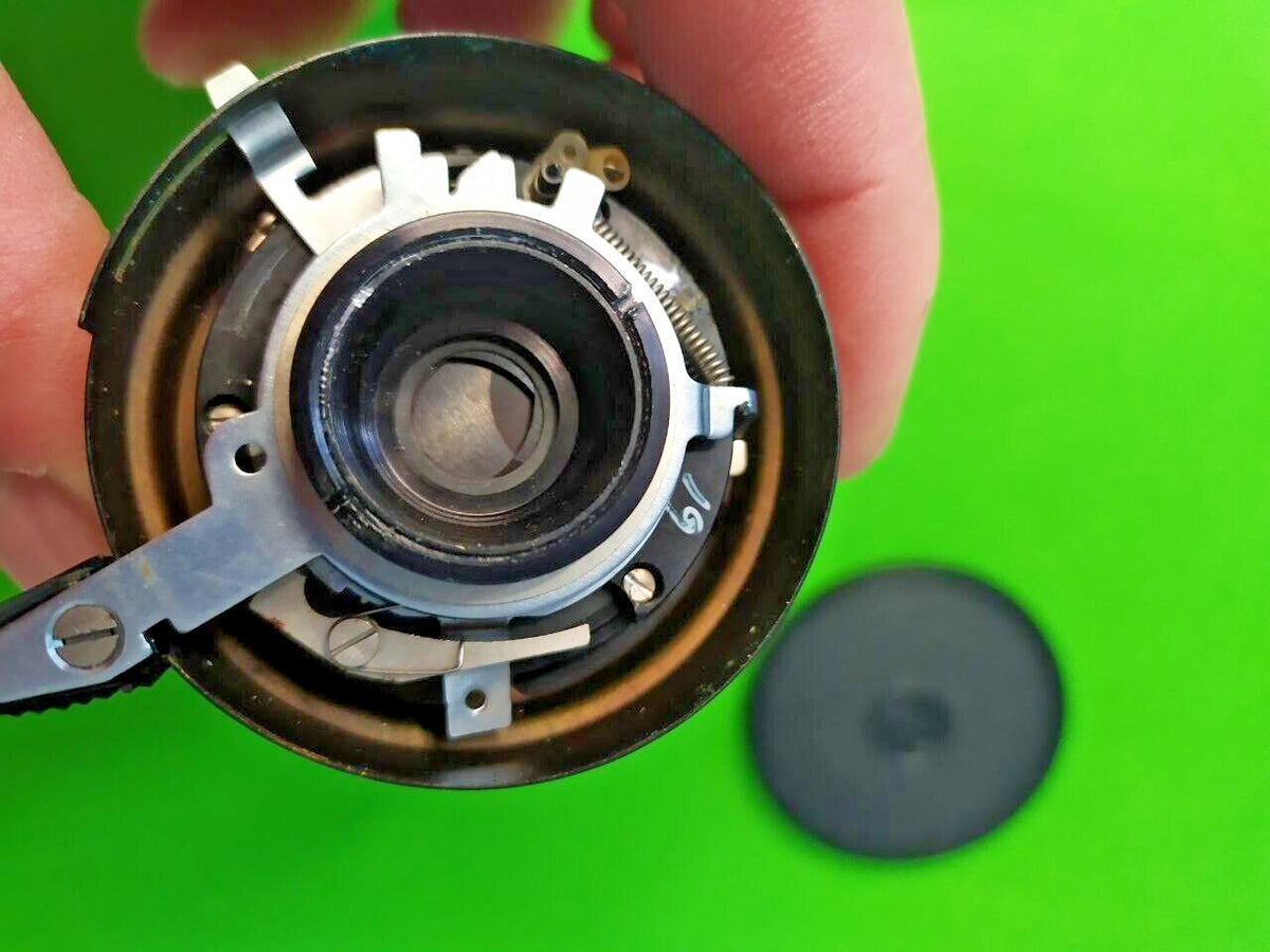Soviet vintage lens by BelOMO with original front lens cap – detail 7