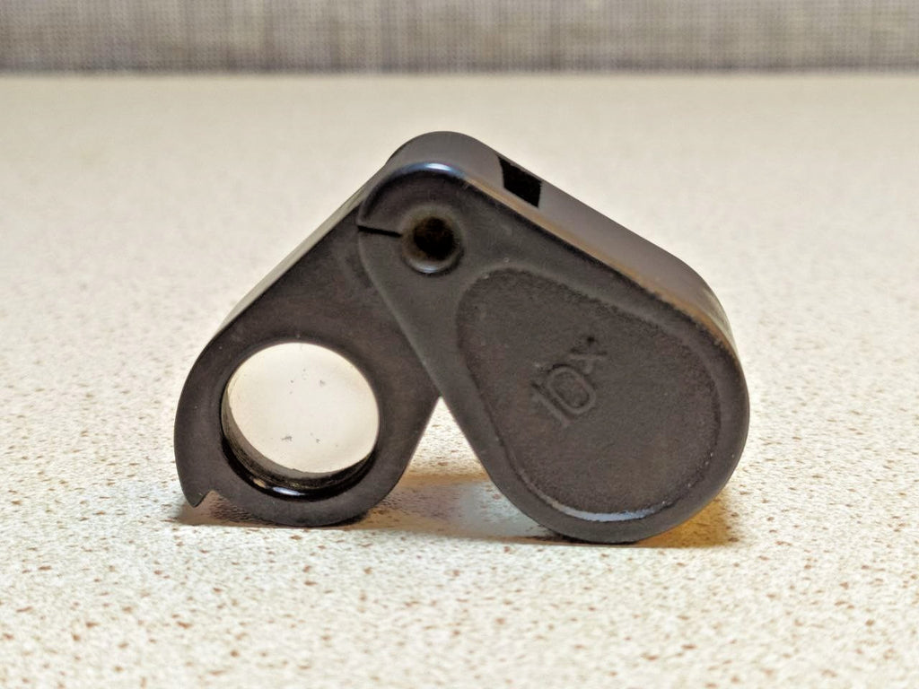 10x loupe lens and case of the vintage magnifying loupe – detail 11