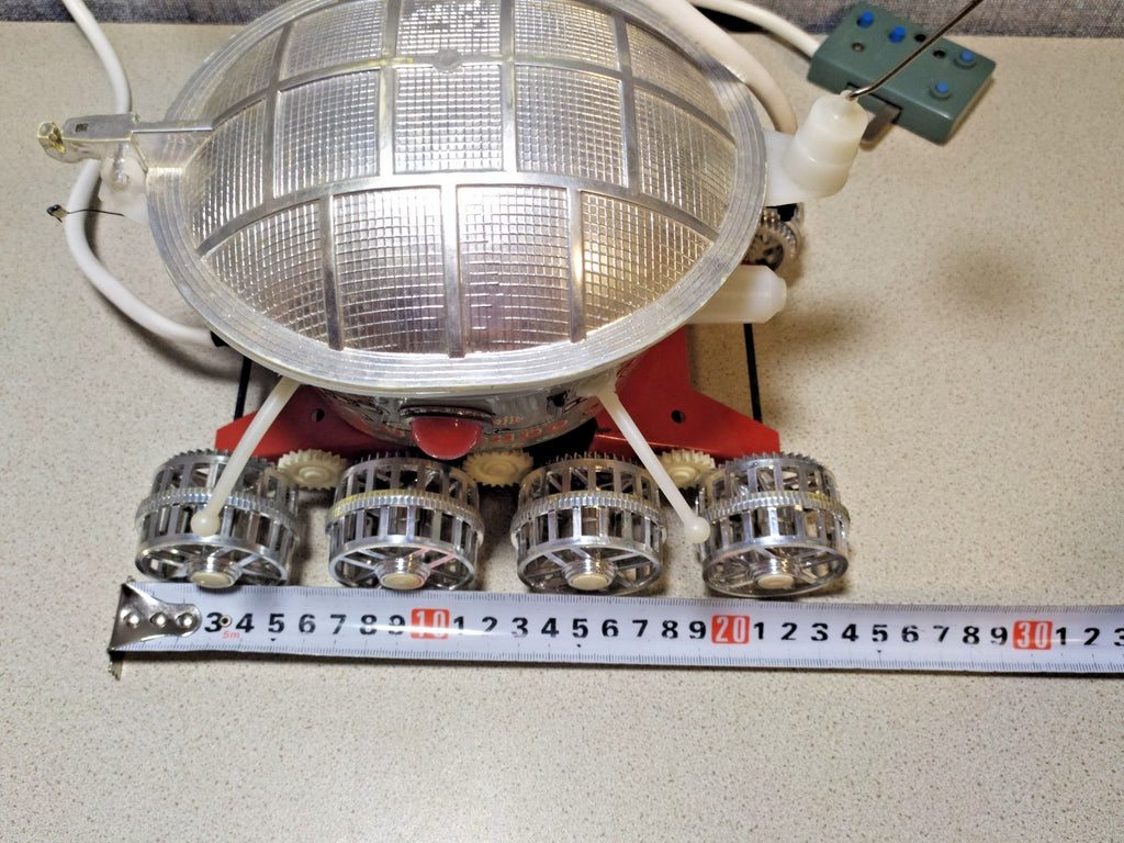 USSR lunar rover toy lid, red indicator light and lettering – detail 15
