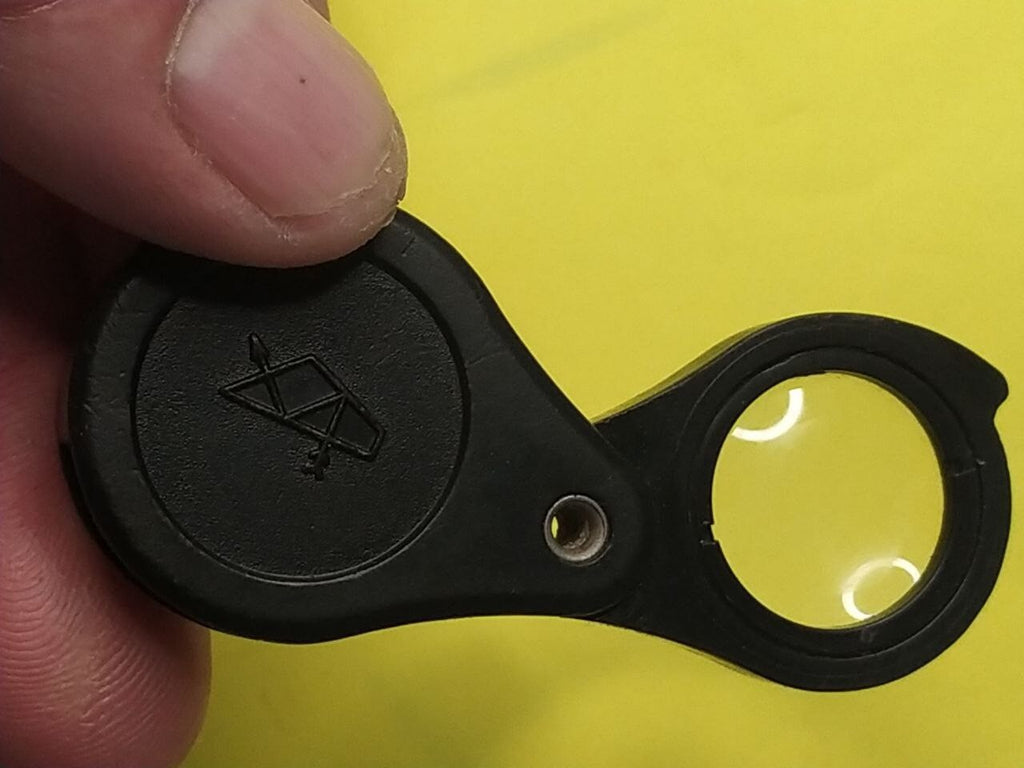 Made in USSR magnifier with original factory logo on the cover – detail 7