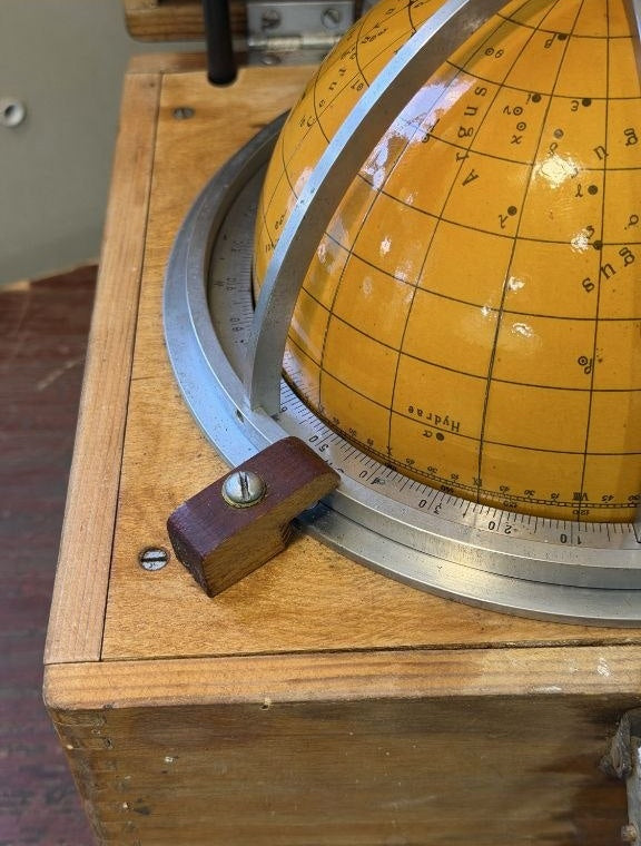 Soviet marine star globe ZG in wooden box, photo 3