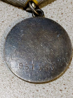 Original Soviet medal for military merit, close-up of the silver finish – detail 7