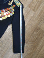 Multi-row medal bar and breast badges on the Soviet naval tunic – detail 10