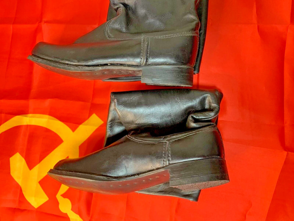 Vintage leather boots for men with light leather lining and factory ink stamps – detail 15