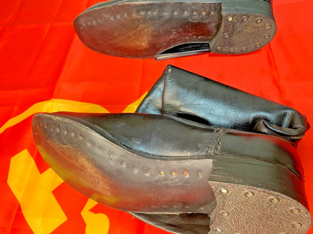 Soviet officer uniform boots marked size 277 / 43