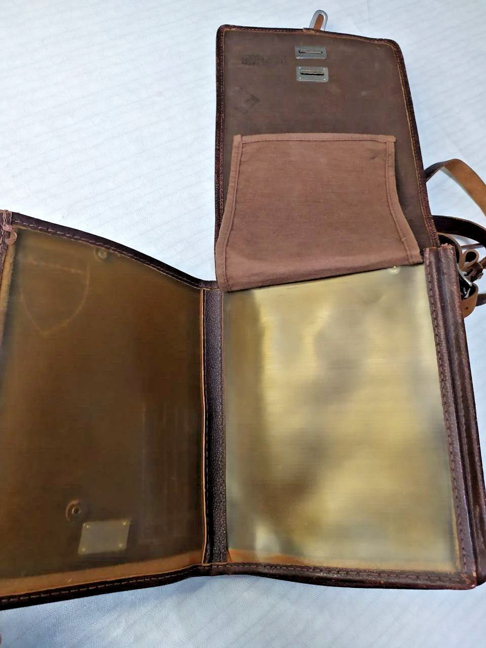 Vintage USSR military leather bag buckles and straps – detail 9