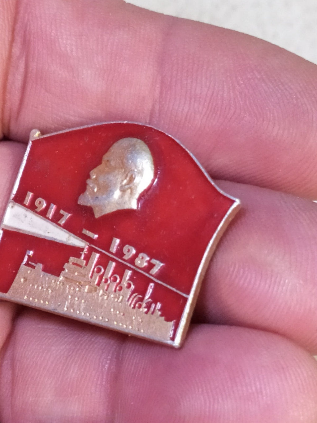 Lenin and cruiser Aurora on a 1917-1987 USSR anniversary badge