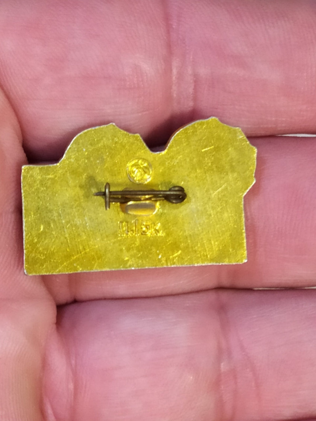 Vintage USSR badge Dnepropetrovsk Region front view – detail 5