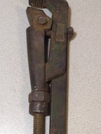 Adjustable pipe wrench made in USSR, close-up of the jaws and thread – detail 5