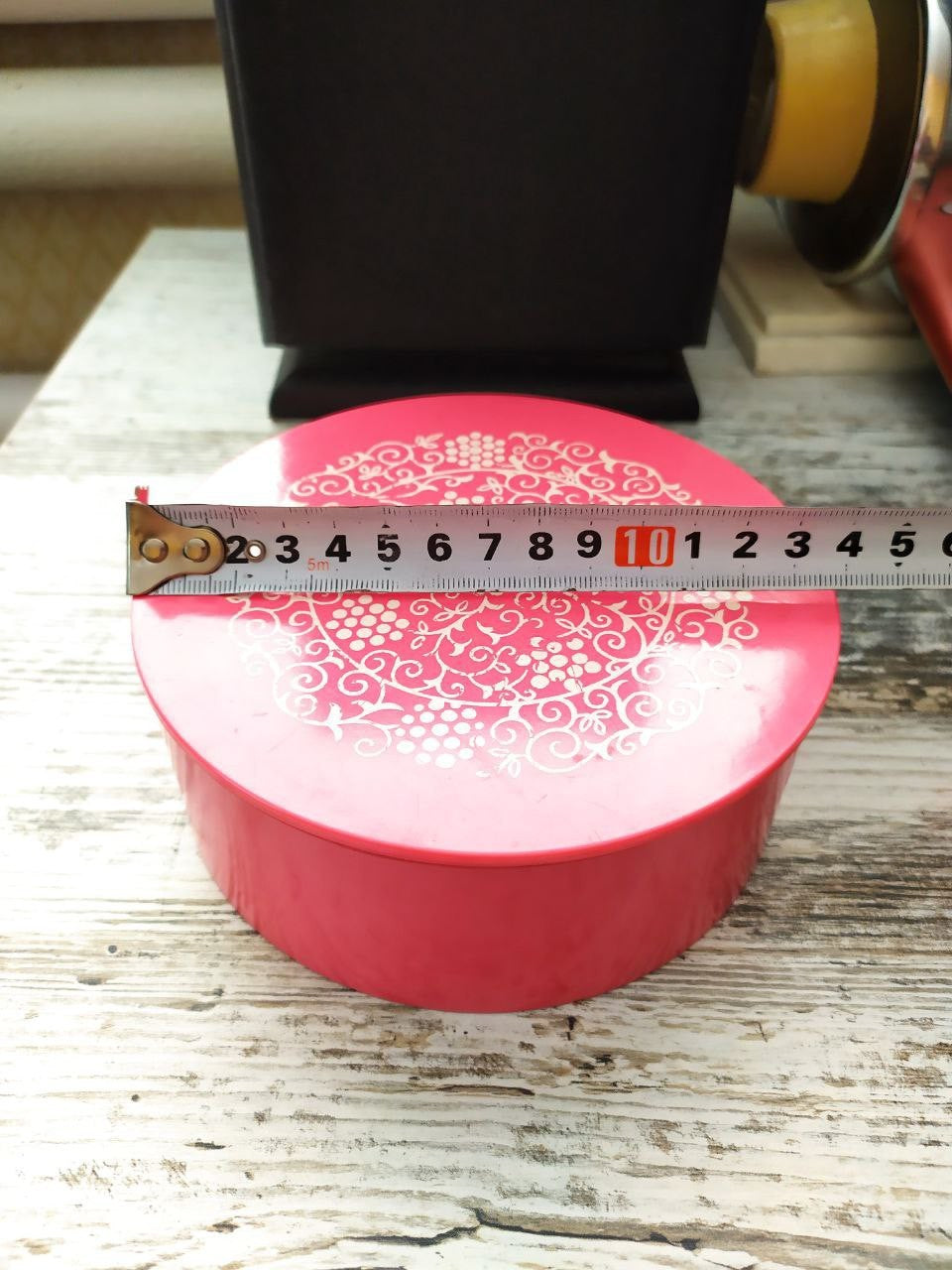 Aminoplast trinket box from the USSR with round lid – detail 12