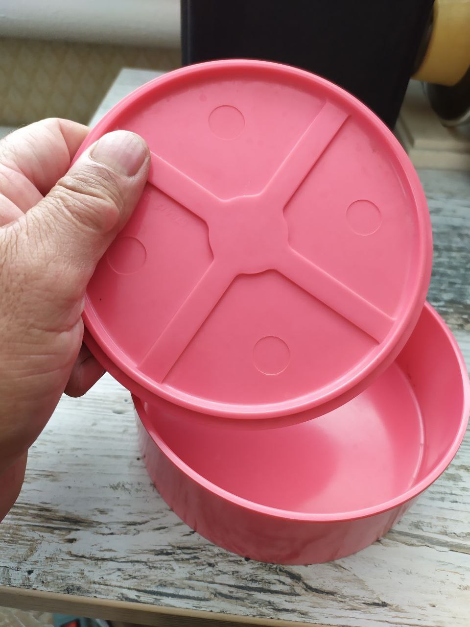 Aminoplast trinket box from the USSR with round lid – detail 6