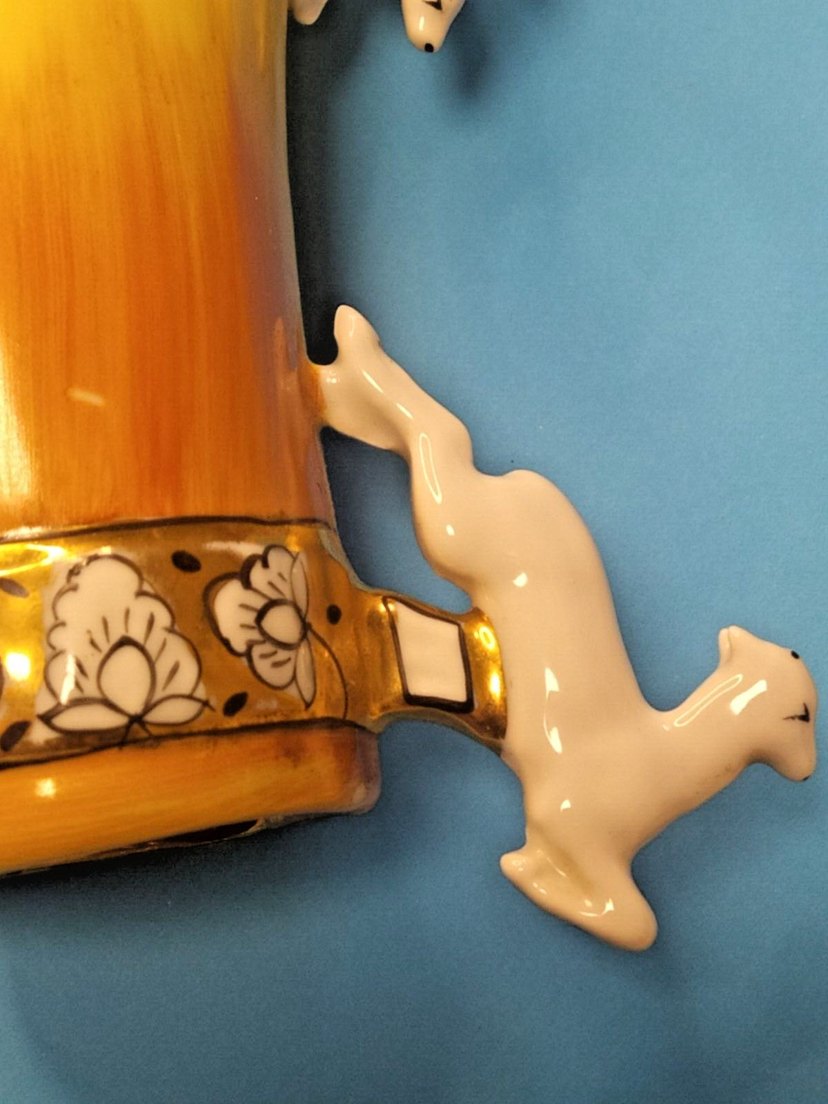 Chaika factory K logo and Made in USSR mark on the porcelain horn – detail 13