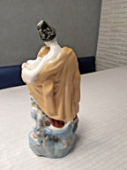 USSR love couple figurine in Ukrainian style – detail 6