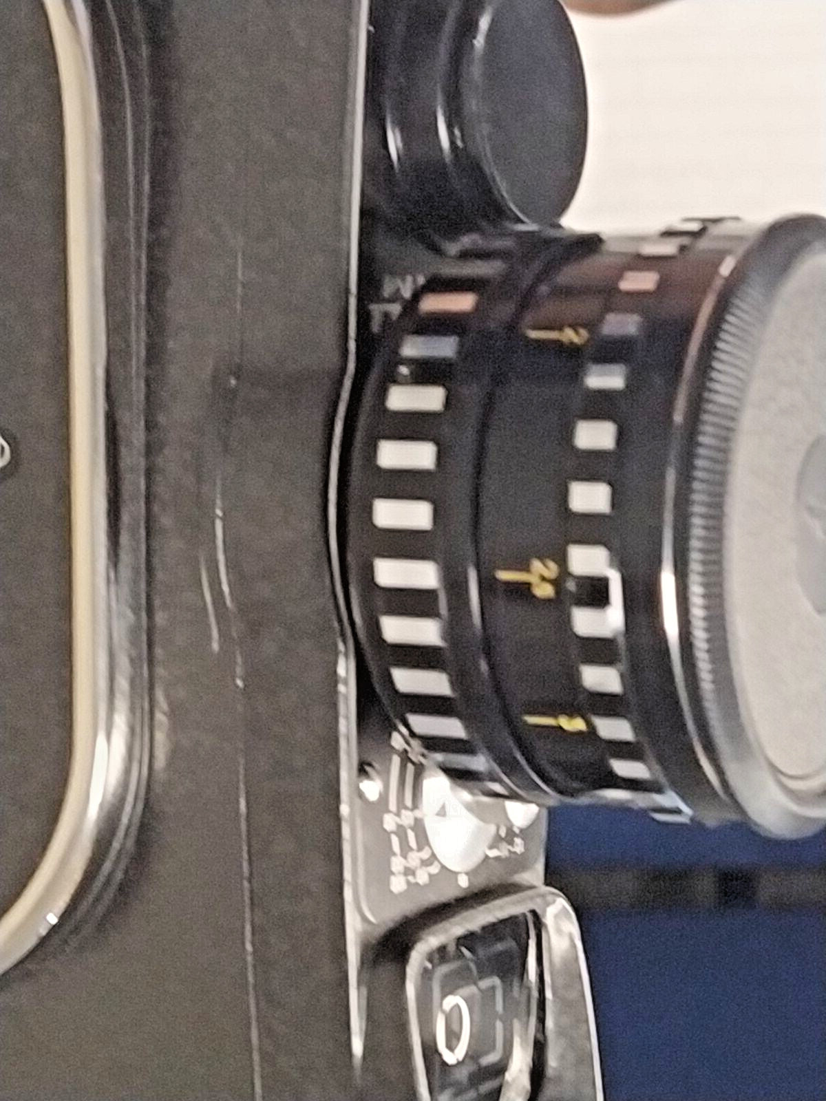 Soviet movie camera with detachable pistol grip and leather case – detail 12