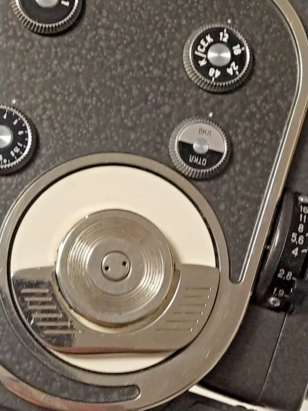 Spring-wound KMZ camera showing reflex viewfinder side – detail 13