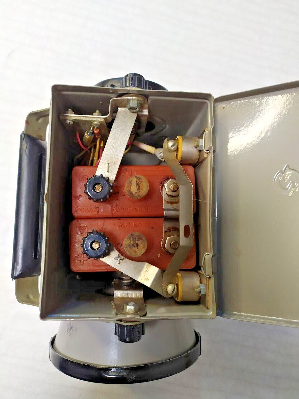 Vintage Soviet lamp side view showing the small red signal light – detail 11