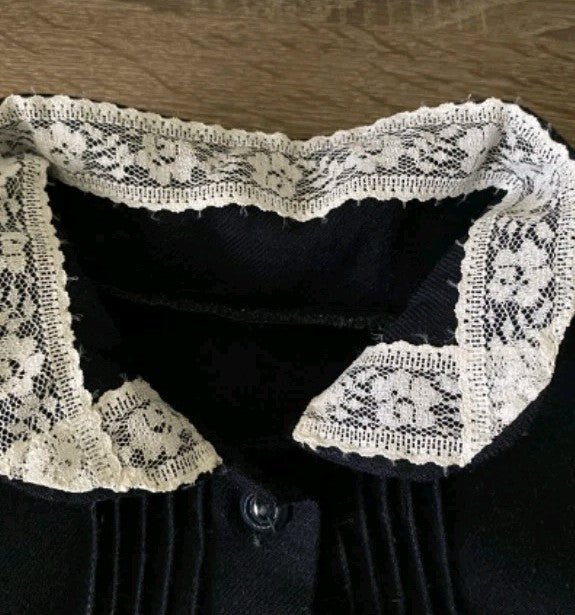 Vintage girls dress from the Soviet era shown on a mannequin – detail 7