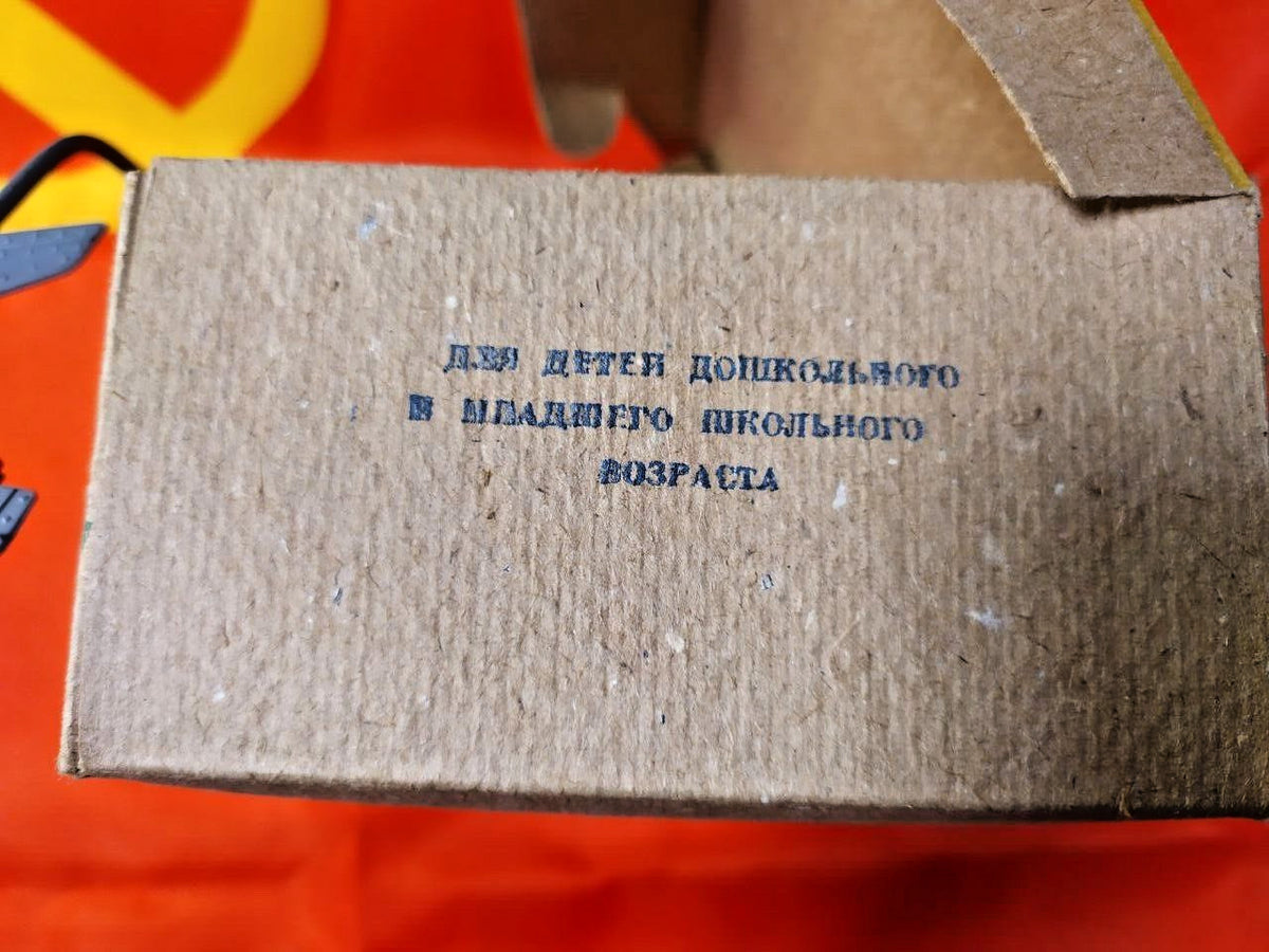 Silver plastic Su-15 interceptor model with decals intact – detail 8