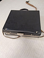 Vintage Soviet cine camera with original manual in Russian – detail 6