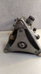 Geodetic instrument from the USSR with scuffs and paint chips – detail 10