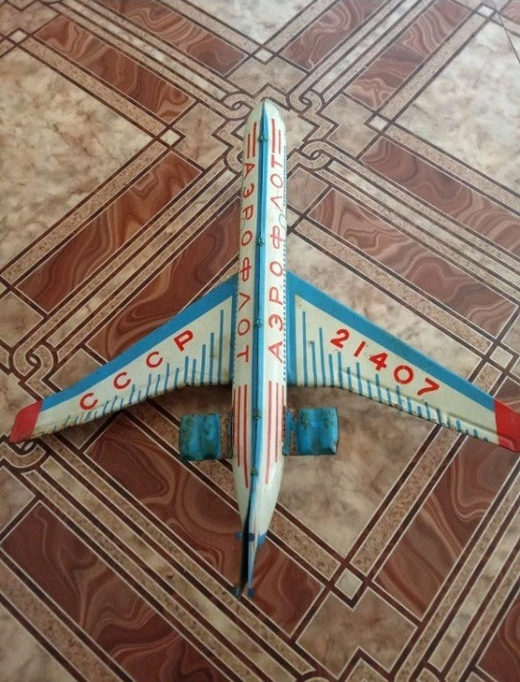 Tu-104 Aeroflot toy with blue, white and red lithograph graphics